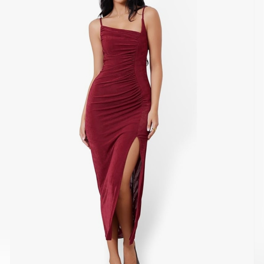 Elegant Burgundy Bodycon Evening Dress